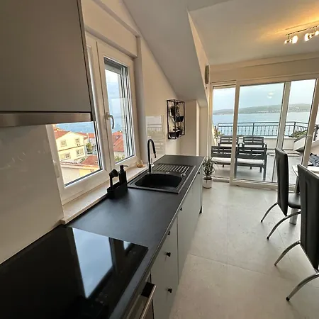Penthouse Zara Apartment Crikvenica Exterior photo